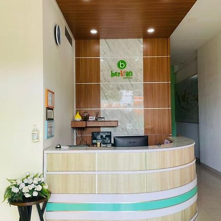 Berlian Hotel Енде Екстер'єр фото